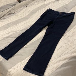 NYDJ (Not Your Daughter’s Jeans) NWOT slim straight leg jeans Sheri size 12 P